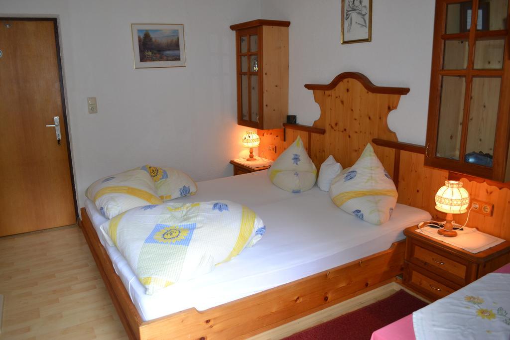 Gaestehaus Huben Хубен Номер фото